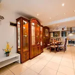 Classic And Smart Rovinj Apartment With Terrace - Two Bedroom Apartment With Terrace