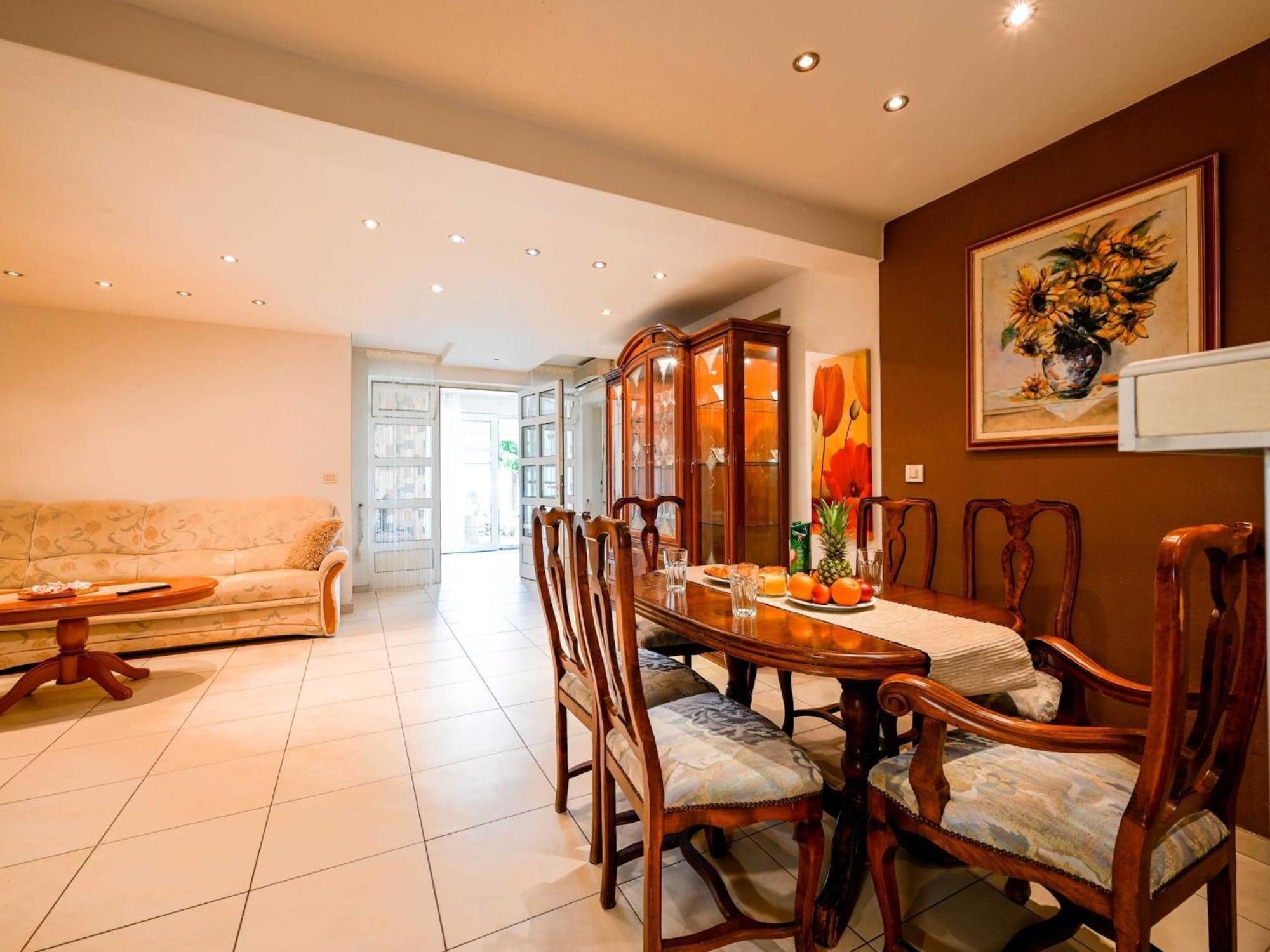 Classic And Smart With Terrace - Two Bedroom With Terrace * Rovinj